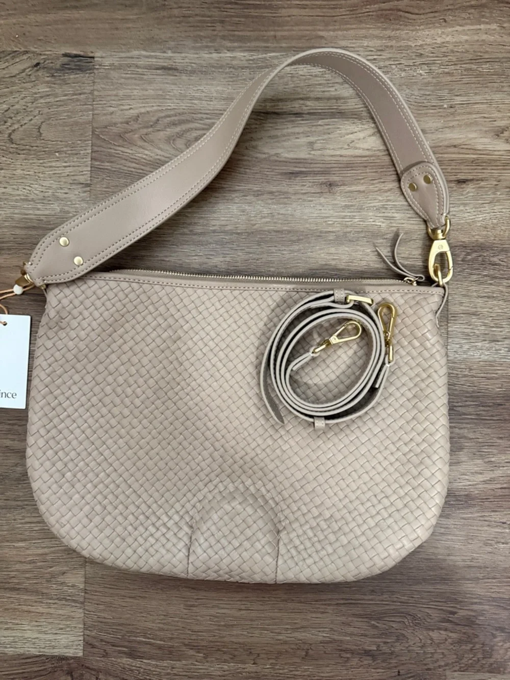Quince Beige Woven Leather Shoulder Bag with Gold Hardware - SIZE LARGE - Picture 3 of 8